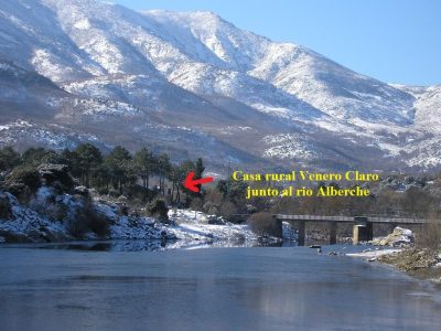 Un entorno único....junto al río Alberche y a 1 Km de la Reserva Natural del Valle de Iruelas