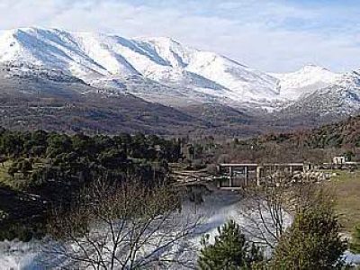 Un entorno único....junto al río Alberche y a 1 Km de la Reserva Natural del Valle de Iruelas